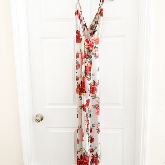 FOREVER 21 FLORAL MAXI DRESS - Picture 2 of 5